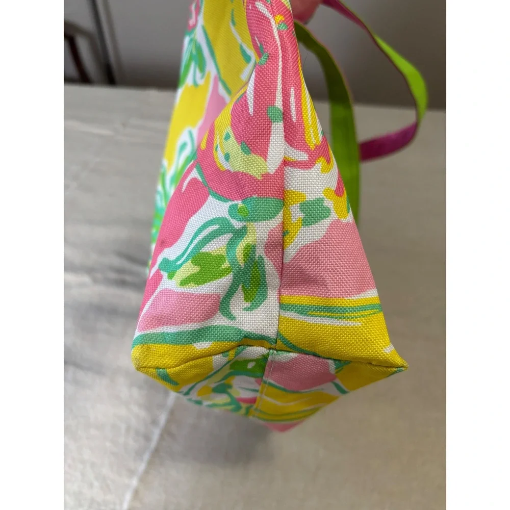 Lilly Pulitzer Estee Lauder Tote Bag Medium Tropical Fruit Print Canvas Beach